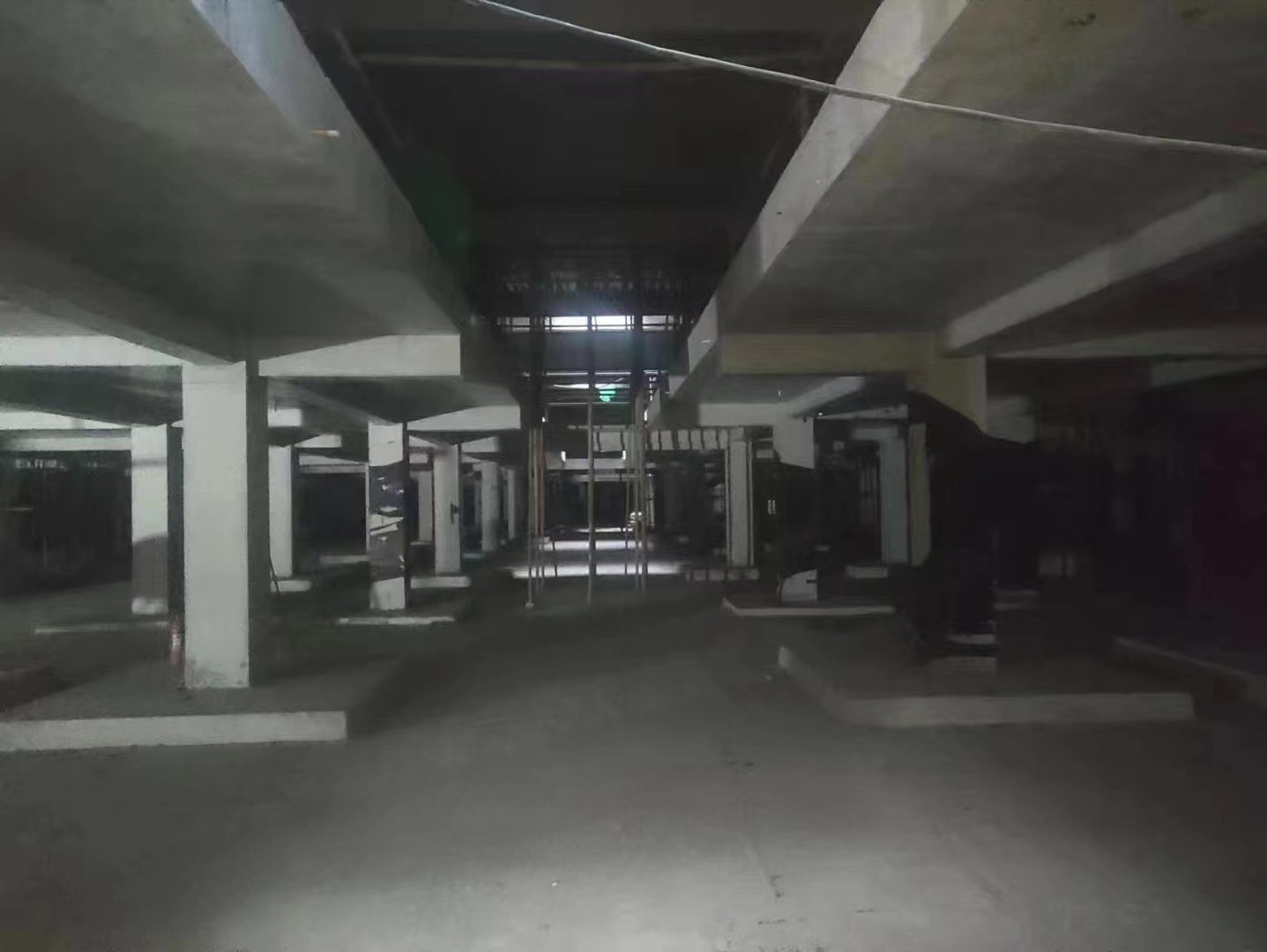 佳木斯山东又一个上海博普LOFT车库拔地而起